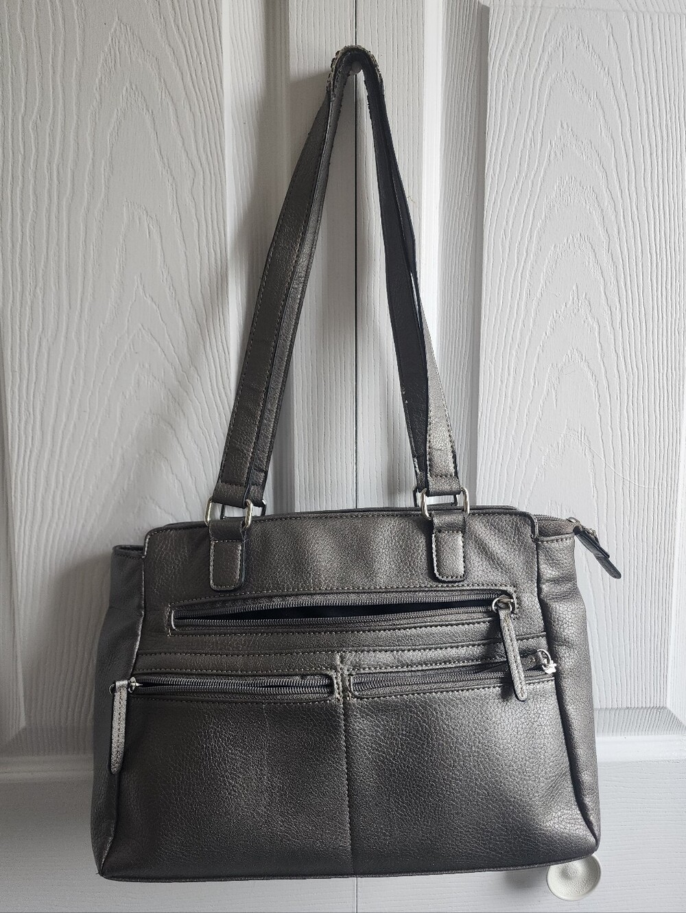 Vintage Style Denver Hayes multi-zipper shoulder bag distinctive pewter/metallic